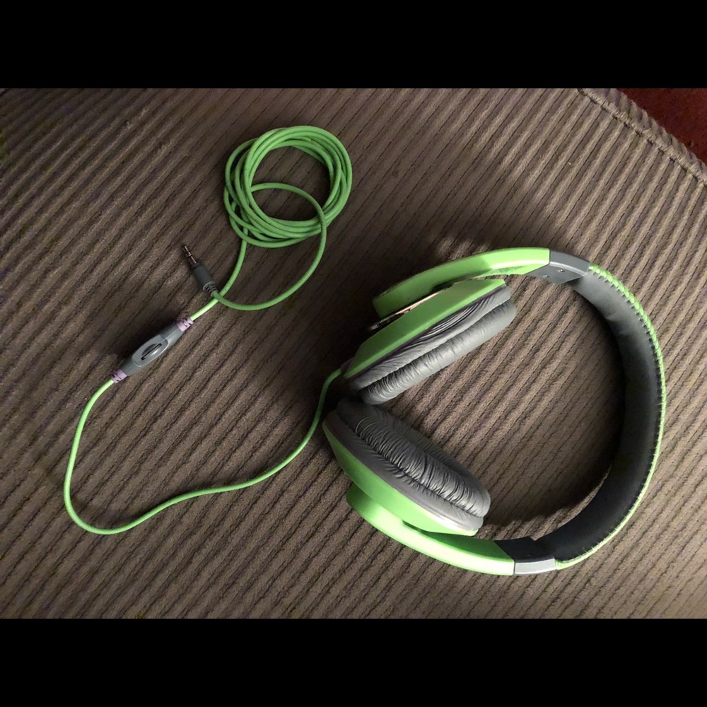 Kids headphones